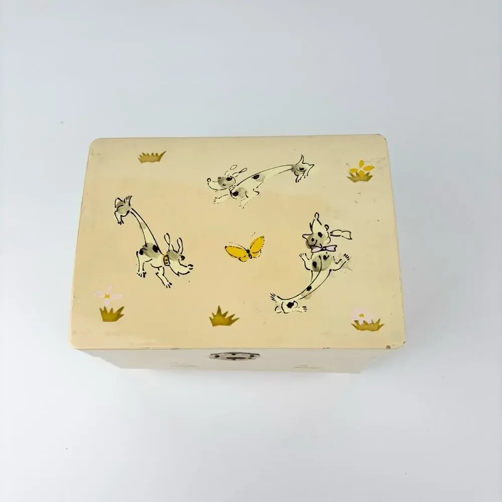Vintage 1950’s Wooden Cafe Dog Wind Up Musical Jewelry Box